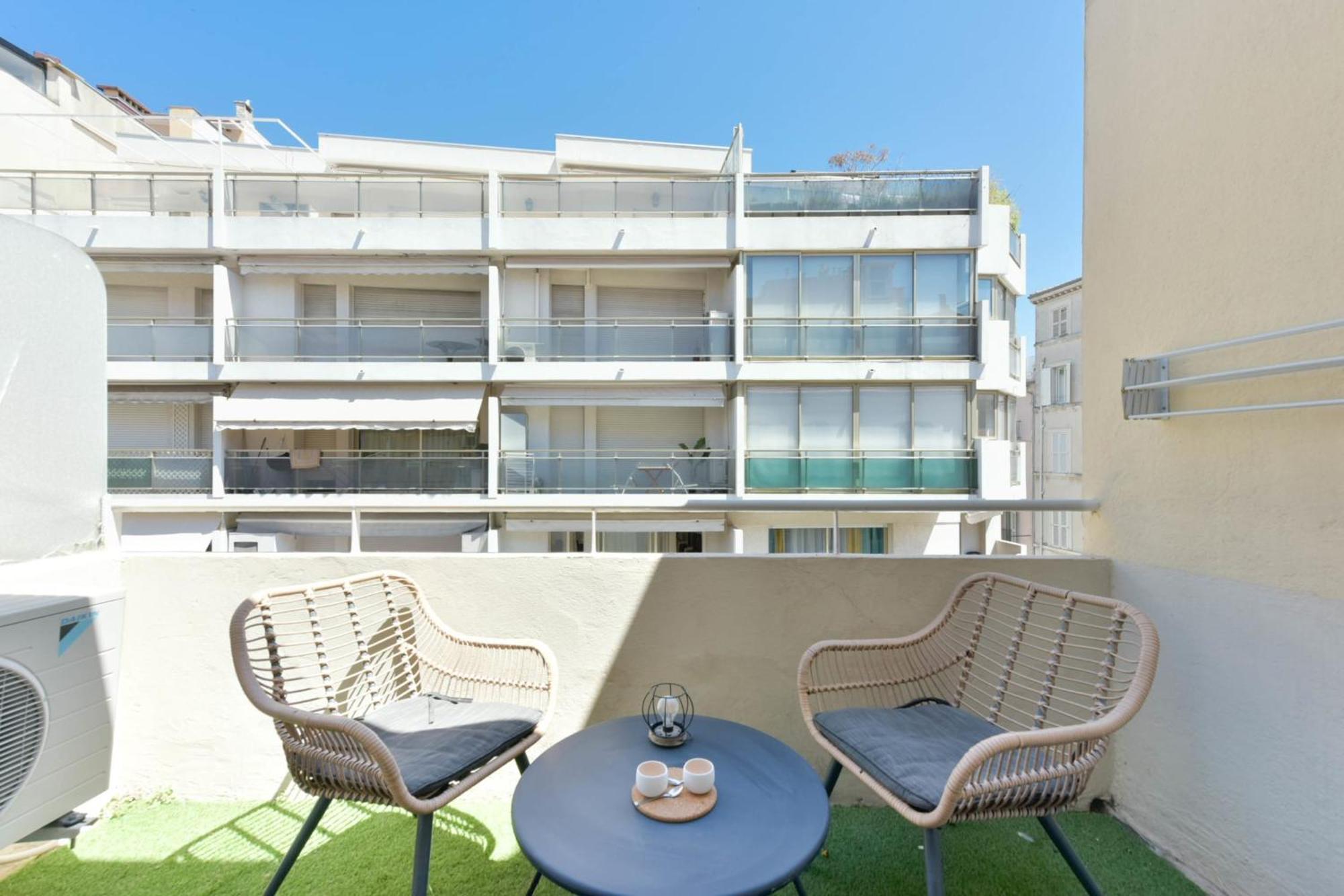 1-br In The Heart Of